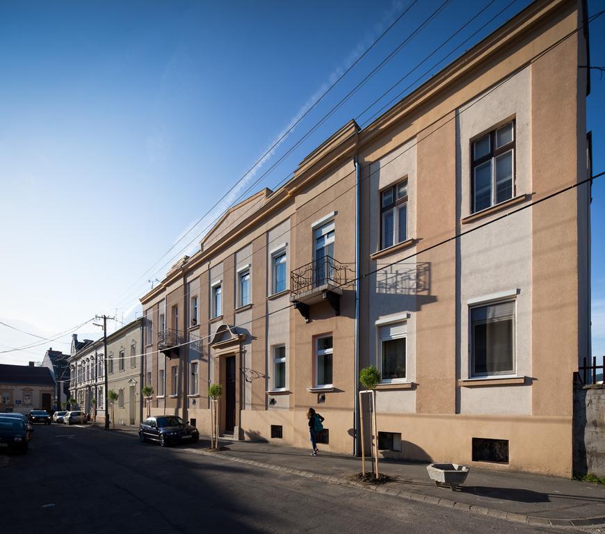 Studio 16 Sopron Exterior foto